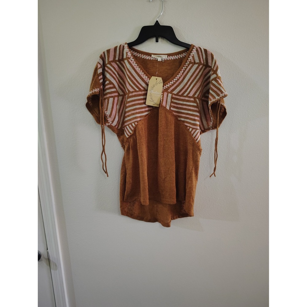 Andree by Unit Womens Rust Brown Boho Embroidered Dolman Sleeve Top Small NWT